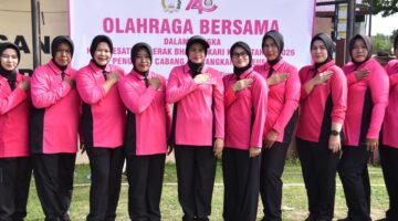 Peringati HKGB Ke-74, Bhayangkari Cabang Bireuen Gelar Olah Raga dan Donor Darah